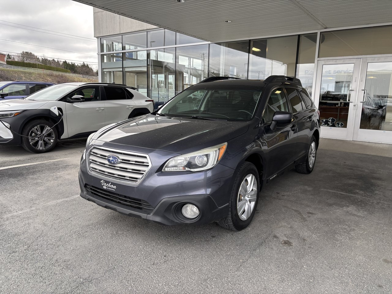 Subaru Outback 5dr Wgn CVT 2.5i 2015