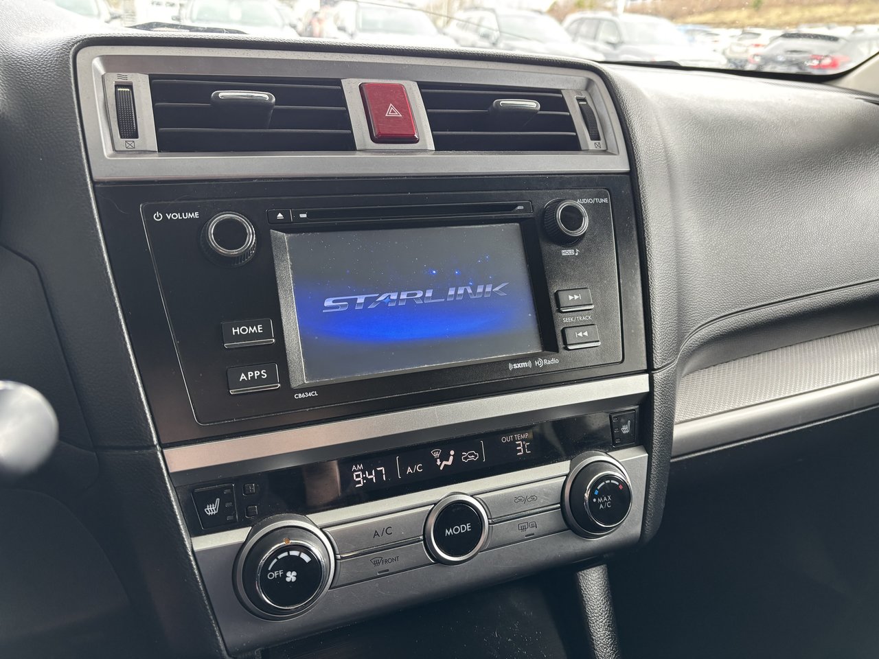 Subaru Outback 5dr Wgn CVT 2.5i 2015