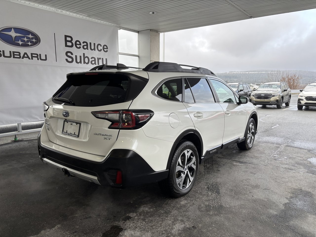 2021 Subaru Outback 2.4i Limited XT