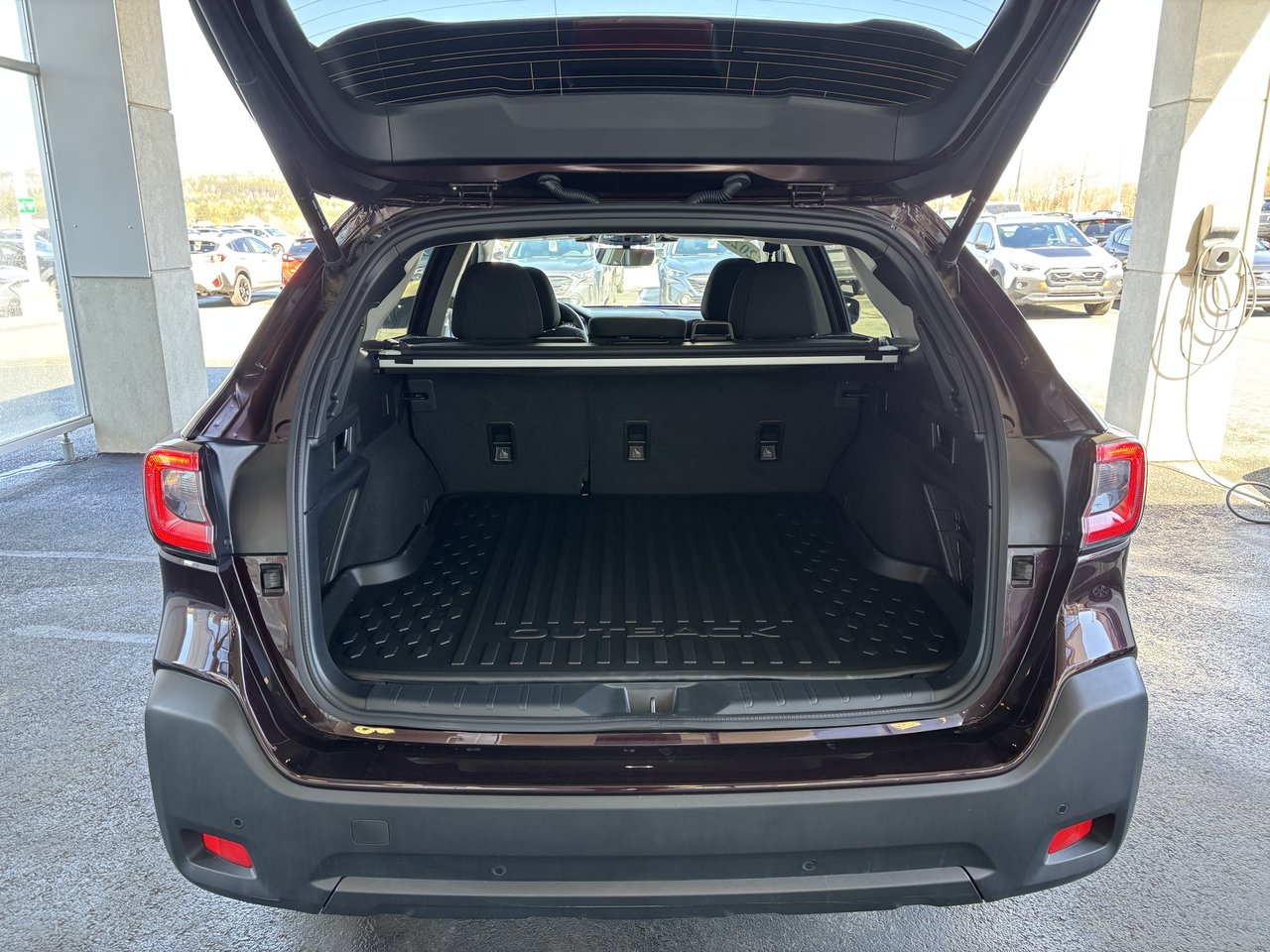 Subaru Outback Touring CVT 2023