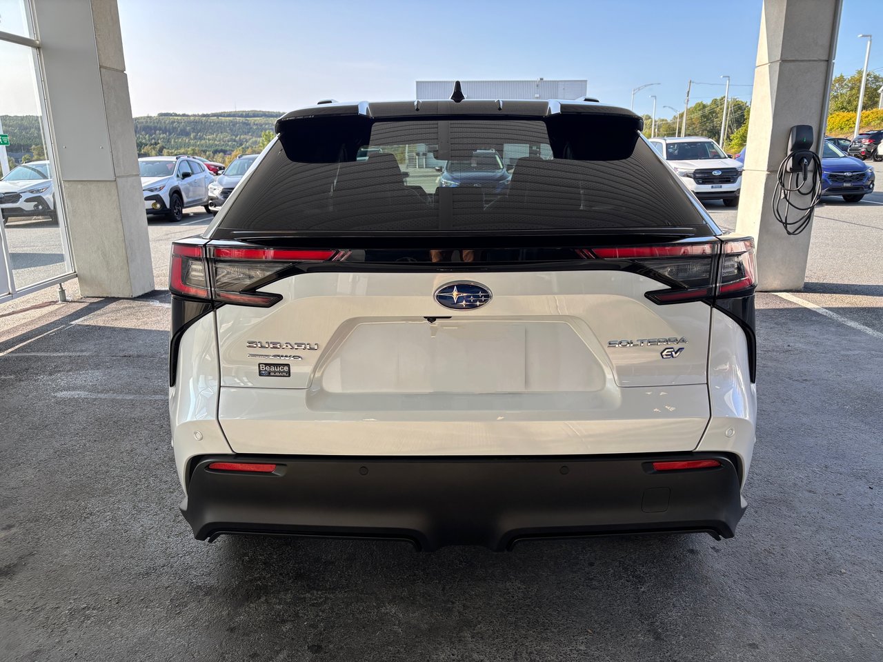 2024 Subaru Solterra AWD w-Luxury Package