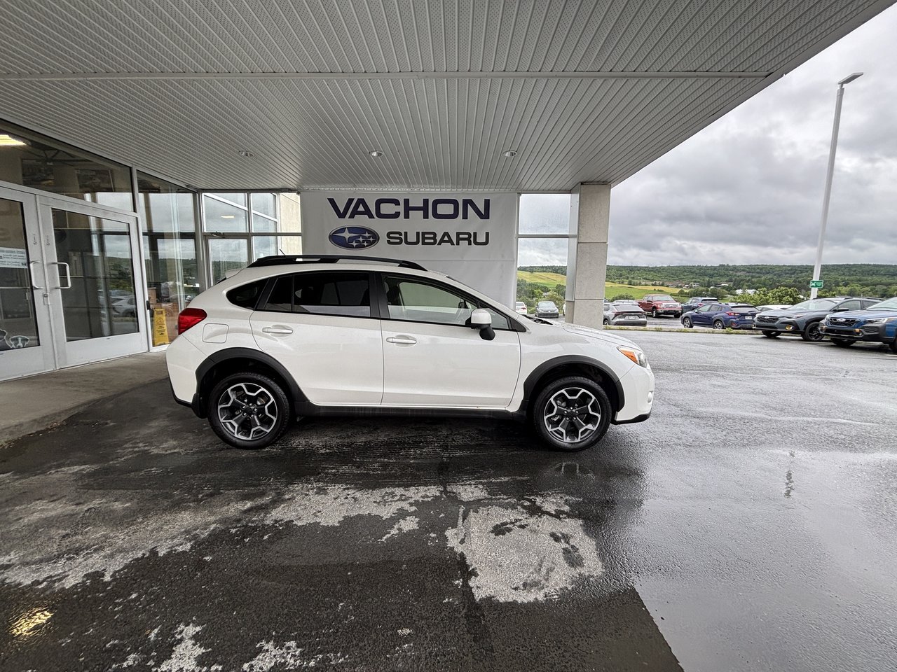 2014 Subaru XV Crosstrek 5dr CVT 2.0i w-Touring Pkg
