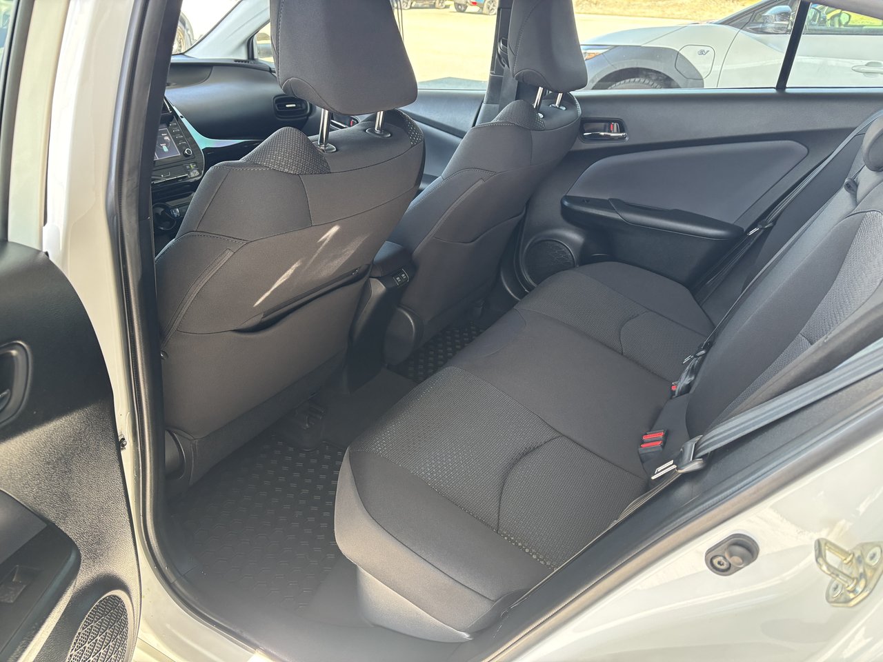 2022 Toyota Prius FWD