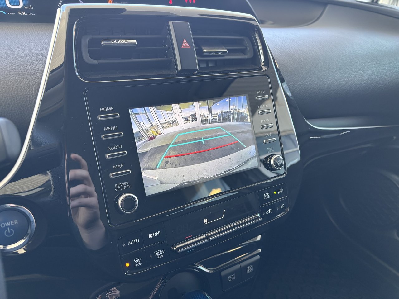 2022 Toyota Prius FWD