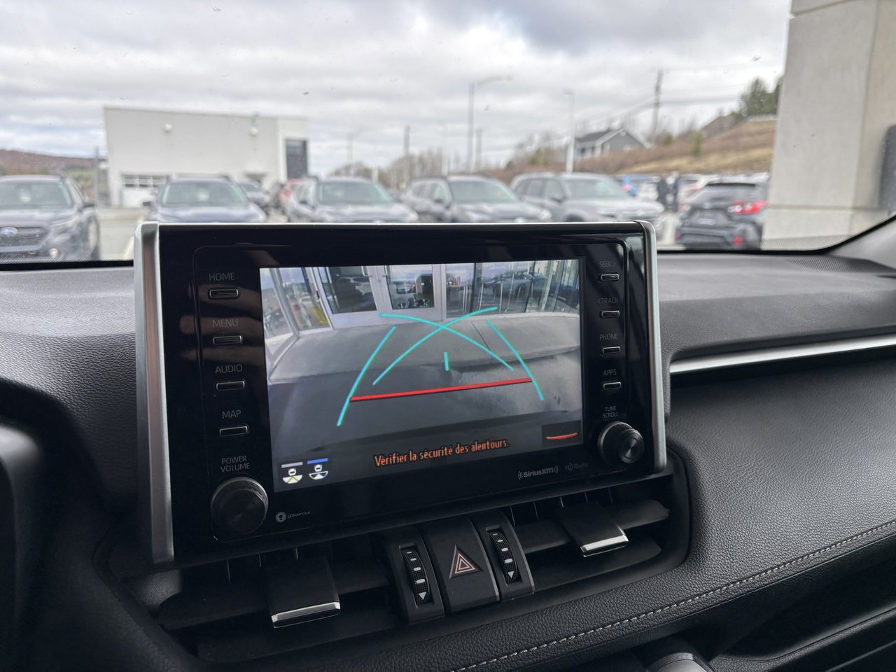 Toyota RAV4 XLE AWD 2022
