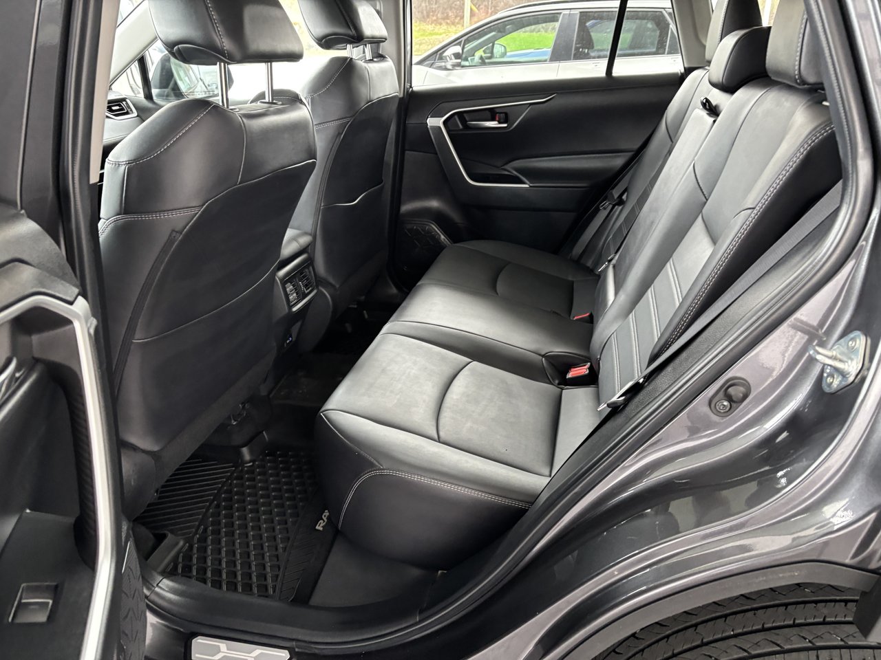 Toyota RAV4 XLE AWD 2022