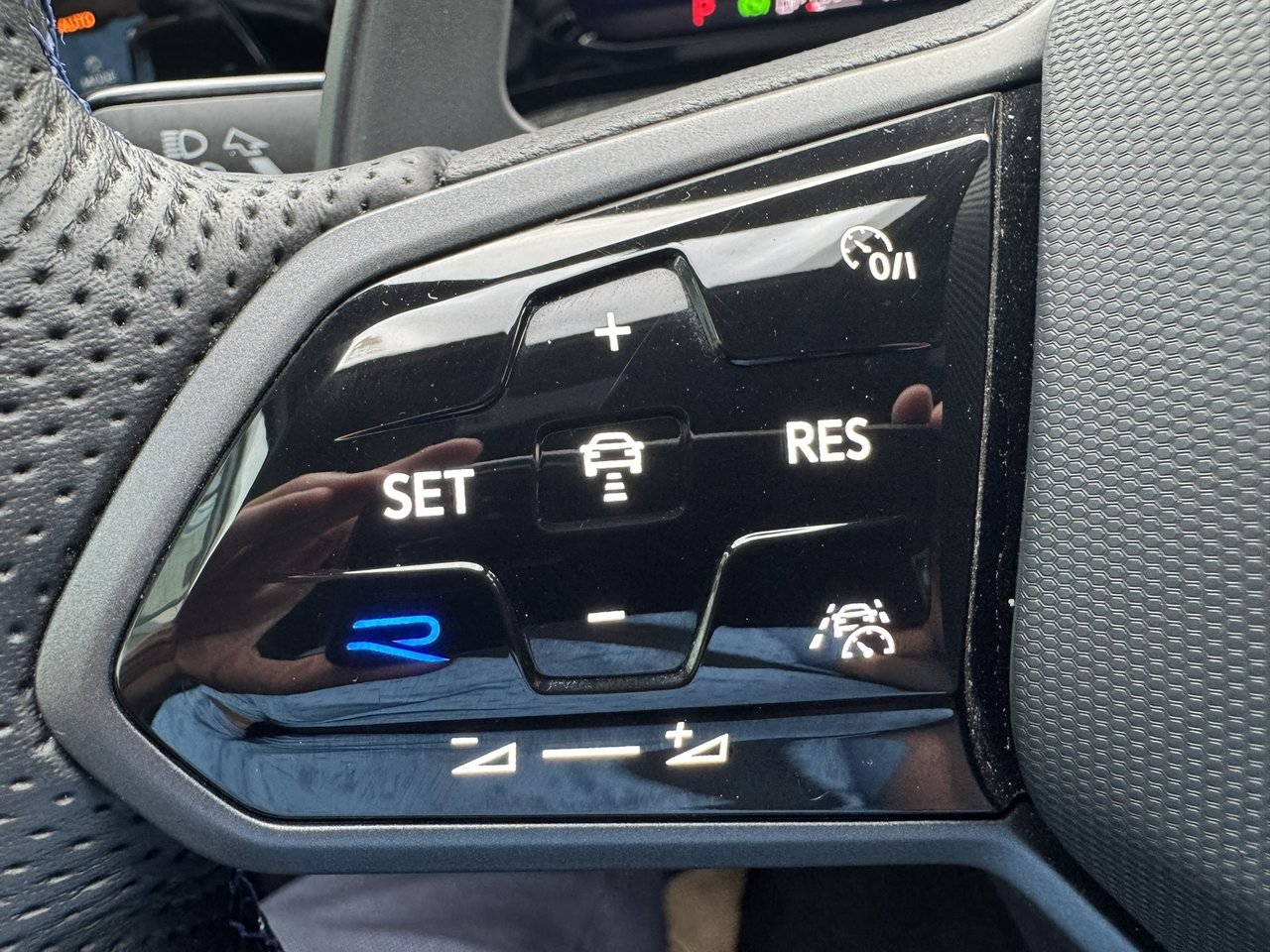 2023 Volkswagen Golf R DSG