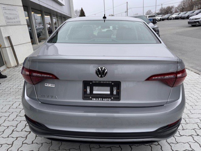 2022 Volkswagen Jetta Trendline Auto