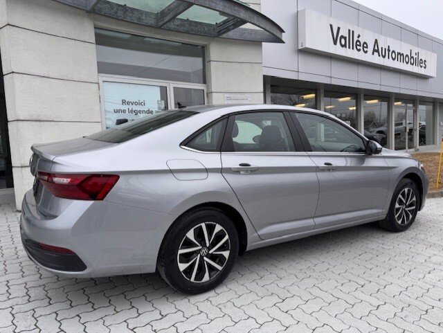 2022 Volkswagen Jetta Trendline Auto
