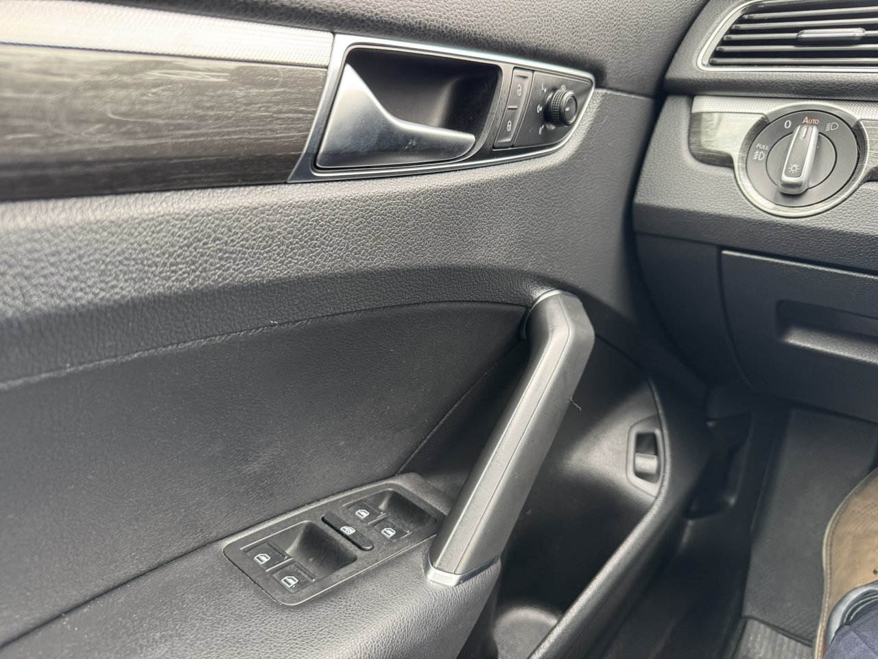 Volkswagen Passat Comfortline Auto 2018