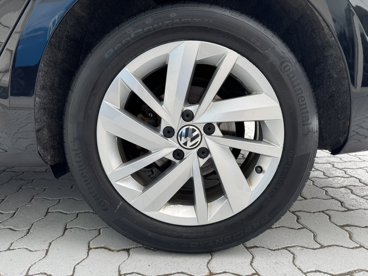 Volkswagen Passat Comfortline Auto 2018
