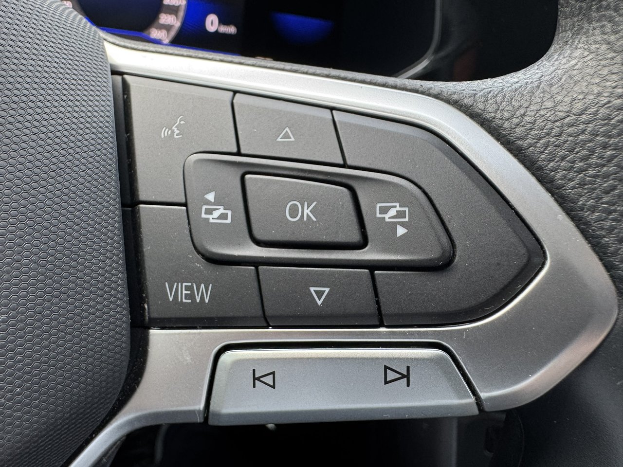 2022 Volkswagen Taos Trendline 4MOTION