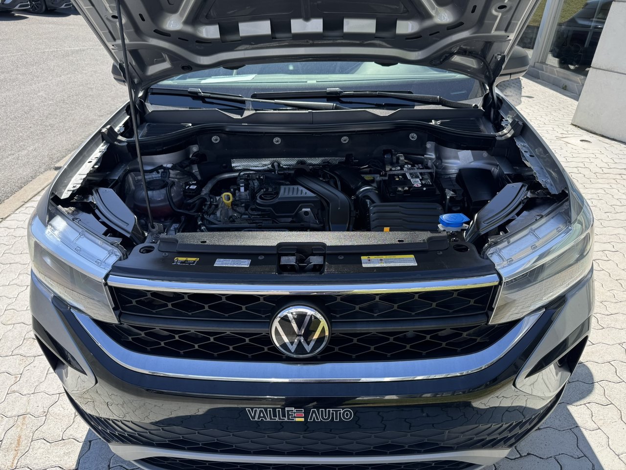 2023 Volkswagen Taos Trendline 4MOTION