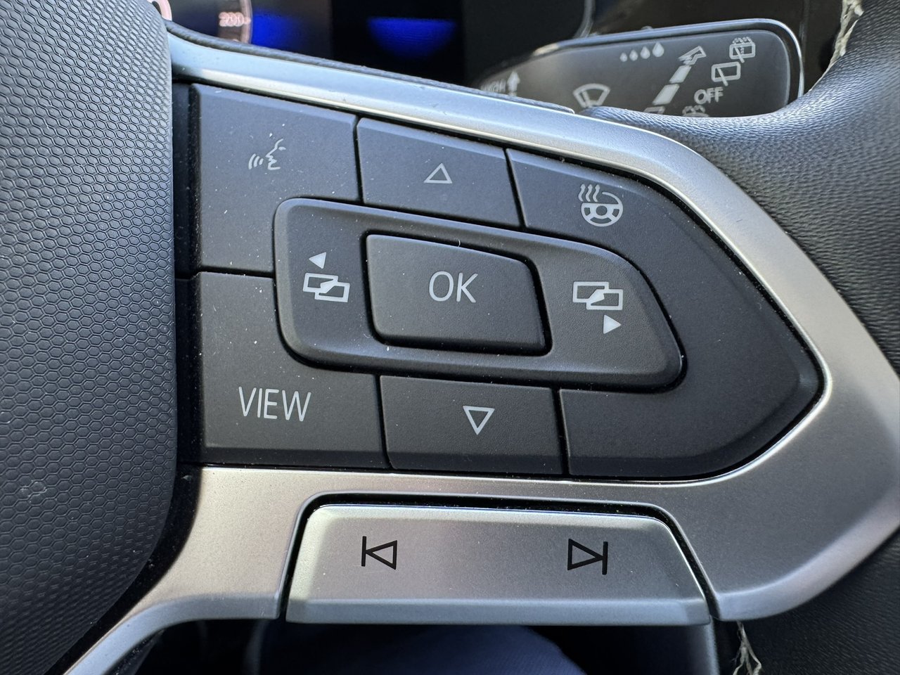 2023 Volkswagen Taos Trendline 4MOTION
