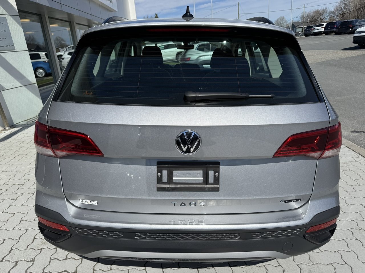 2023 Volkswagen Taos Trendline 4MOTION