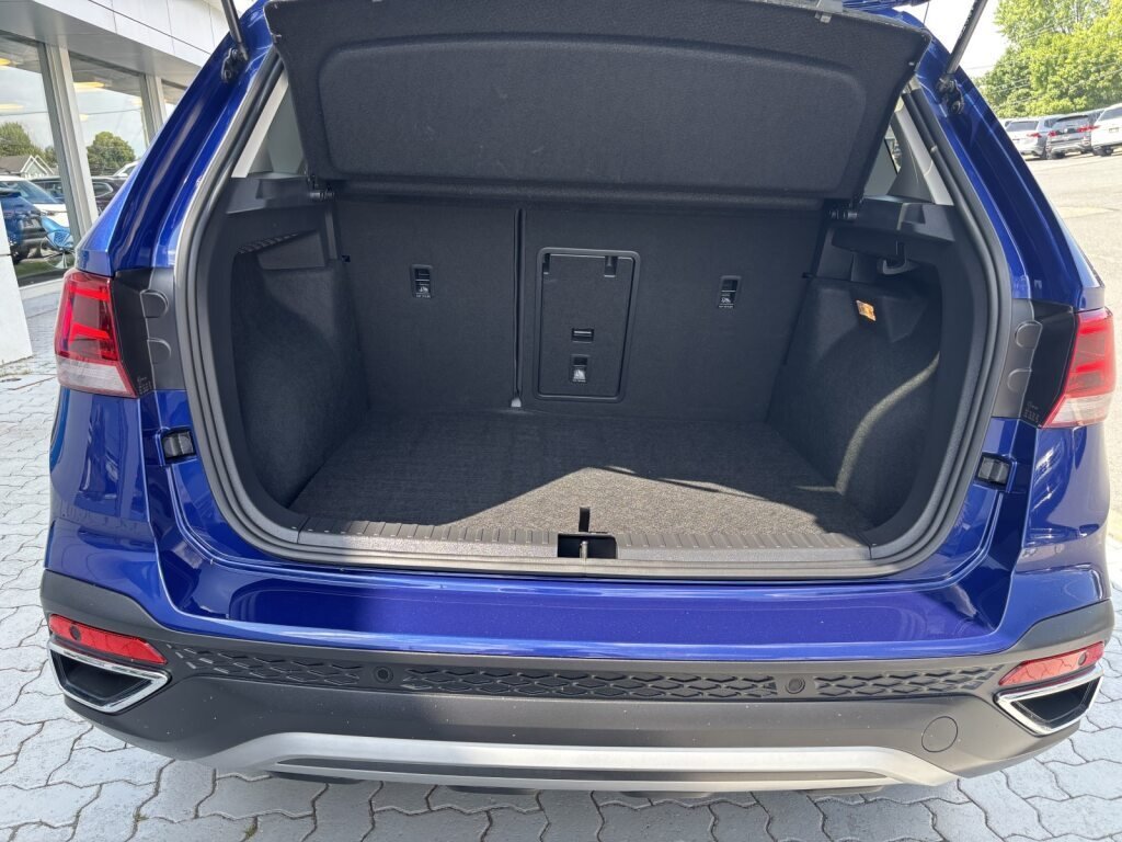 Volkswagen Taos Highline 4MOTION 2023