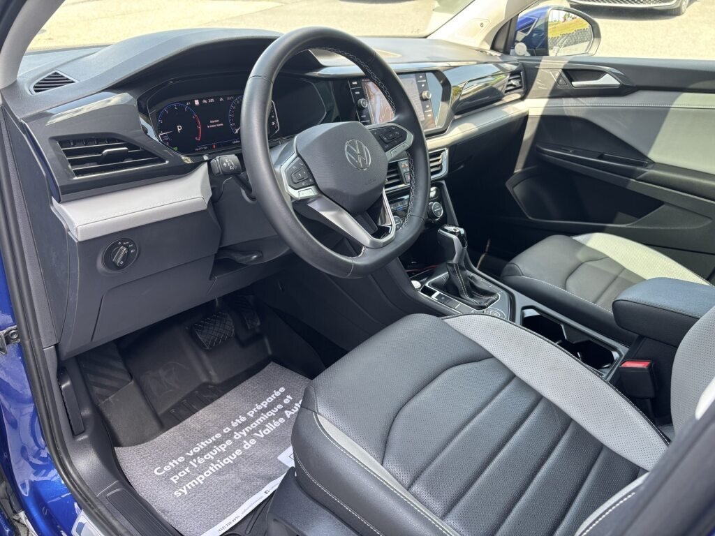 Volkswagen Taos Highline 4MOTION 2023