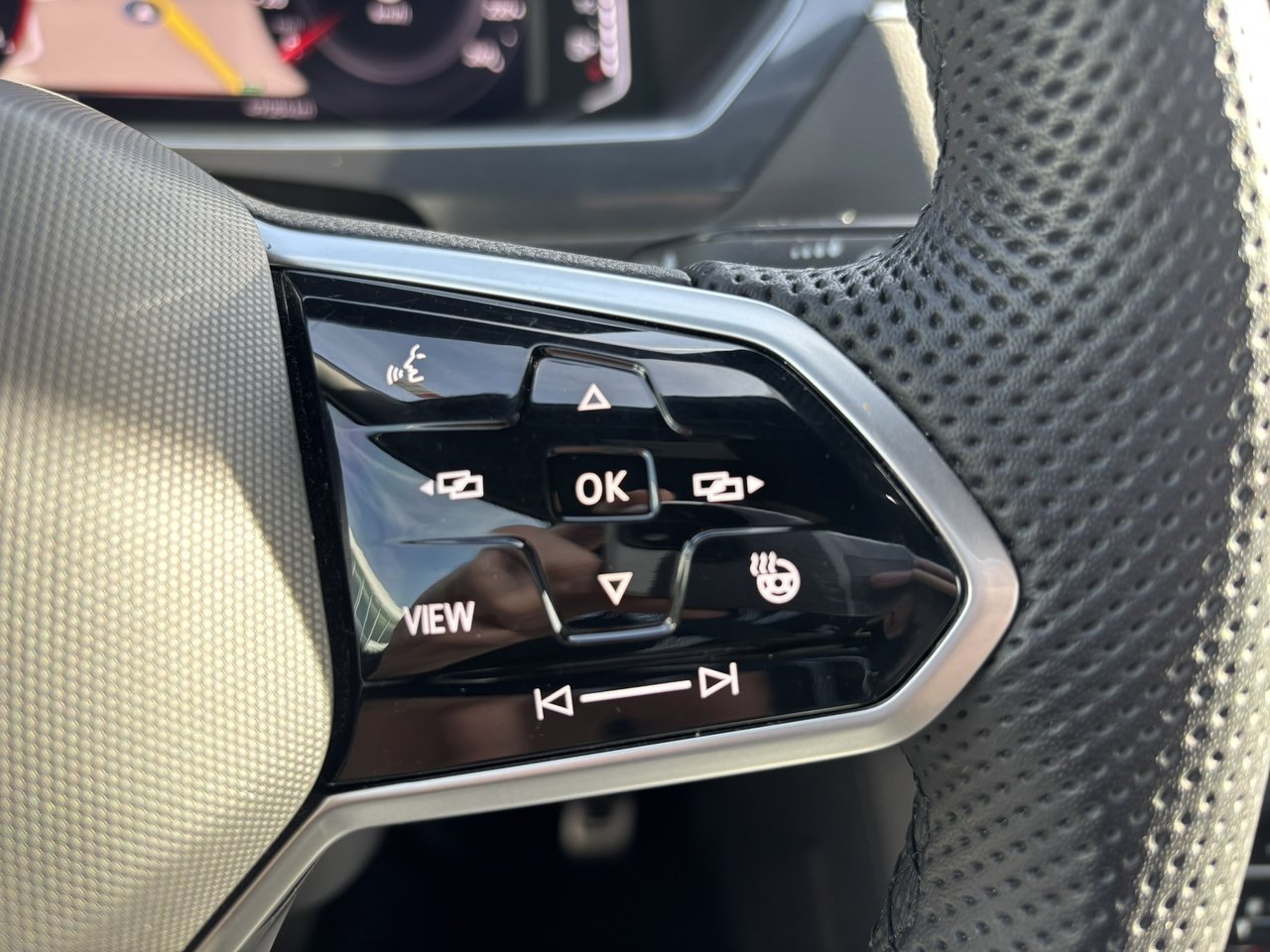 2022 Volkswagen Tiguan Highline R-Line 4MOTION