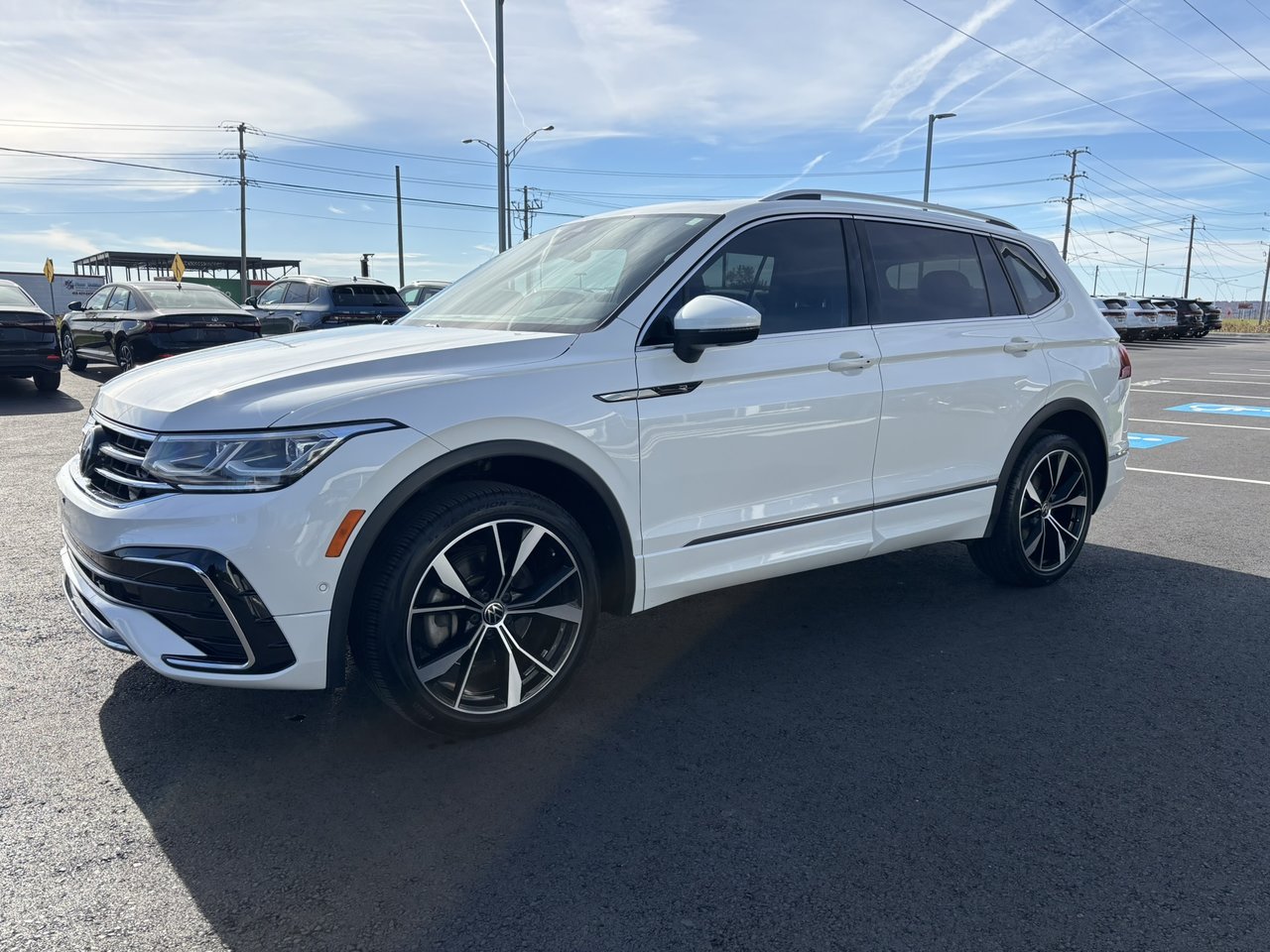 2022 Volkswagen Tiguan Highline R-Line 4MOTION