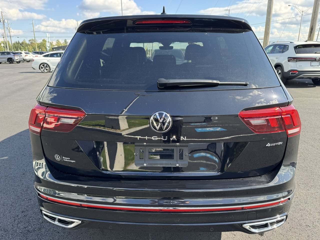 2023 Volkswagen Tiguan Highline R-Line 4MOTION