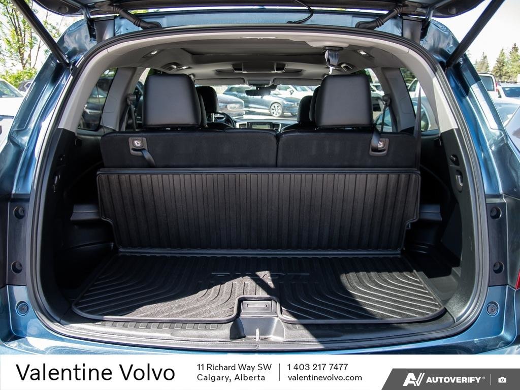 2021 Honda Pilot Touring 7-Passenger-10