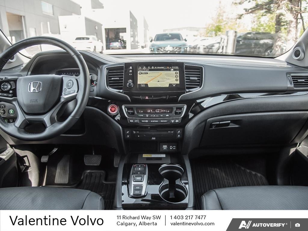 2021 Honda Pilot Touring 7-Passenger-24