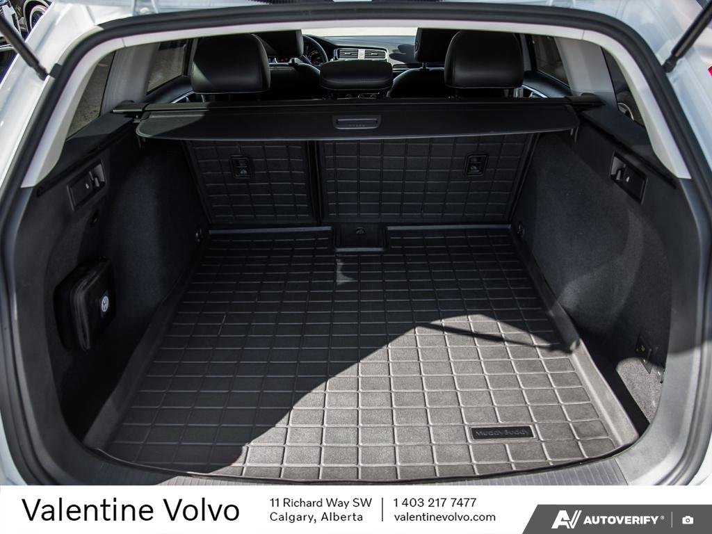 2019 Volkswagen Golf SportWagen Execline-10