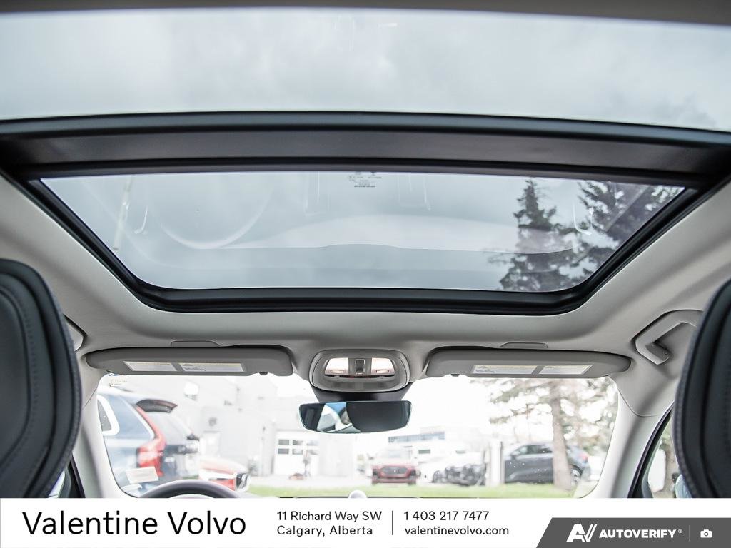 2023 Volvo S60 Ultimate Bright Theme-25