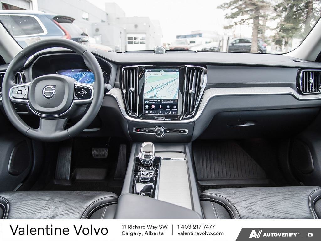 2023 Volvo S60 Ultimate Bright Theme-24