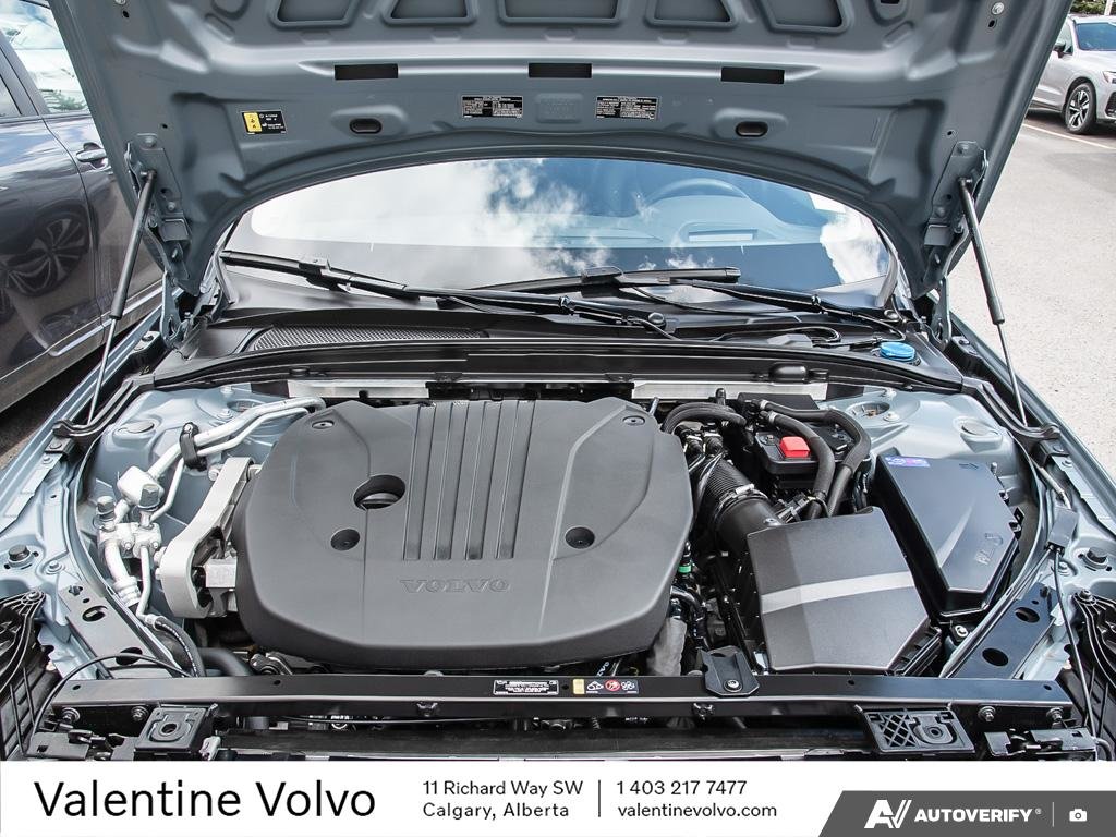 2023 Volvo S60 Ultimate Bright Theme-7