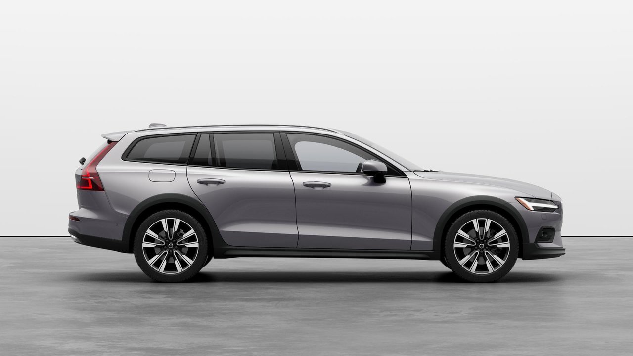 2026 Volvo V60 Cross Country Ultra-4