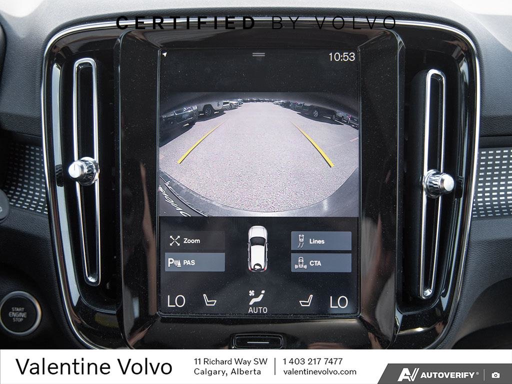 2020 Volvo XC40 R-Design-25