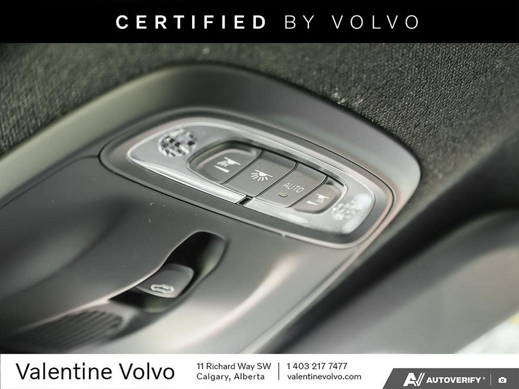 2022 Volvo XC40 R-Design-26