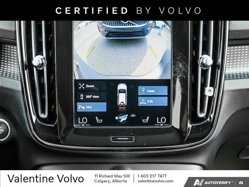 2022 Volvo XC40 R-Design-25