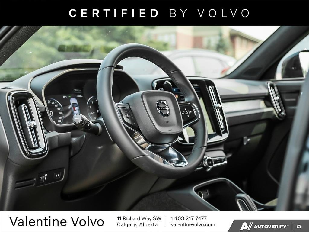 2022 Volvo XC40 R-Design-12