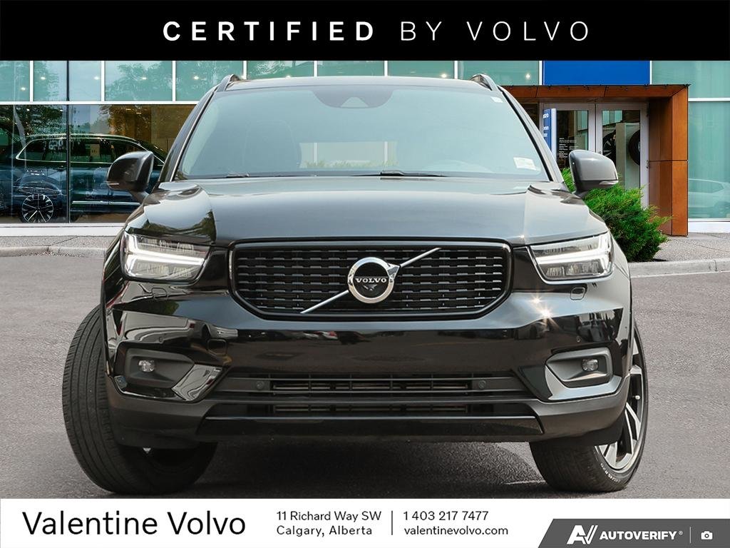 2022 Volvo XC40 R-Design-1