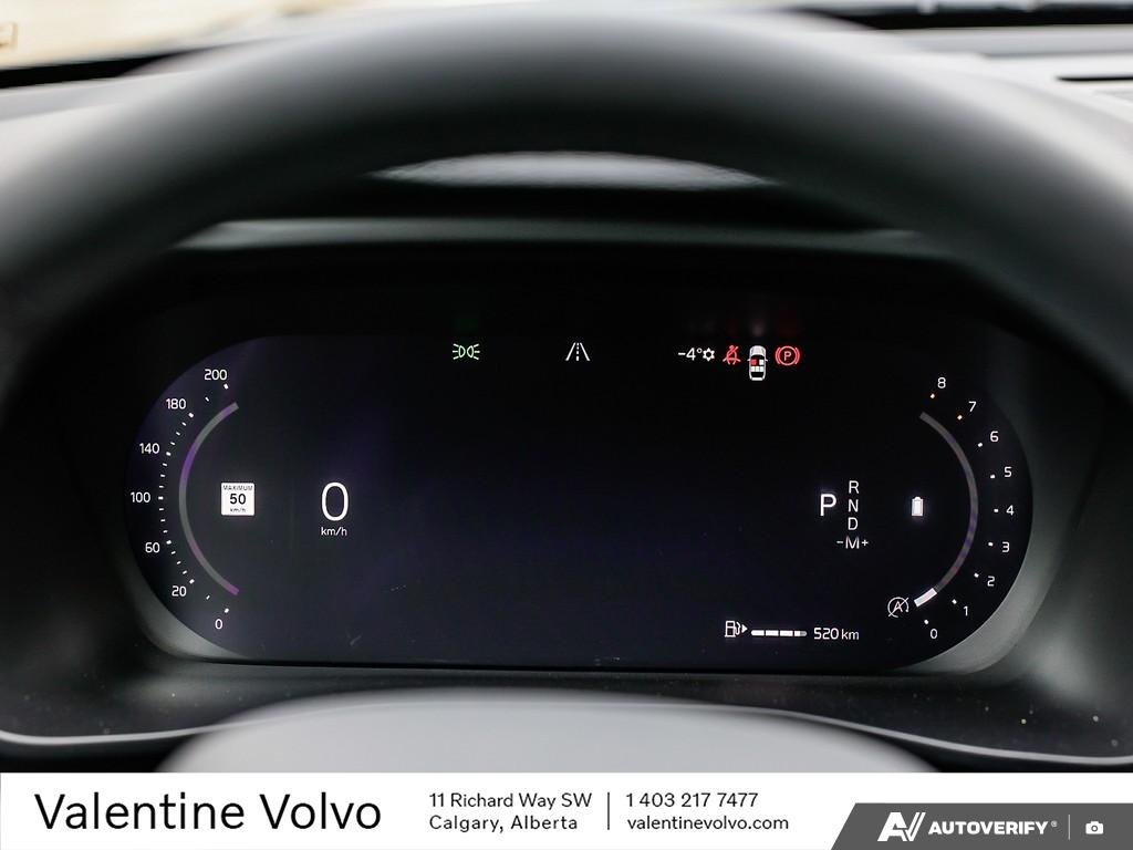 2023 Volvo XC40 Plus Bright Theme-14