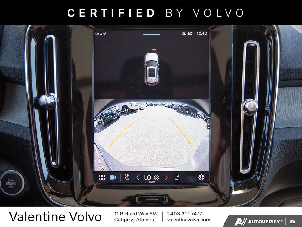 2023 Volvo XC40 Ultimate Dark Theme-20