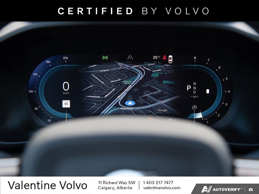2023 Volvo XC40 Ultimate Dark Theme-14