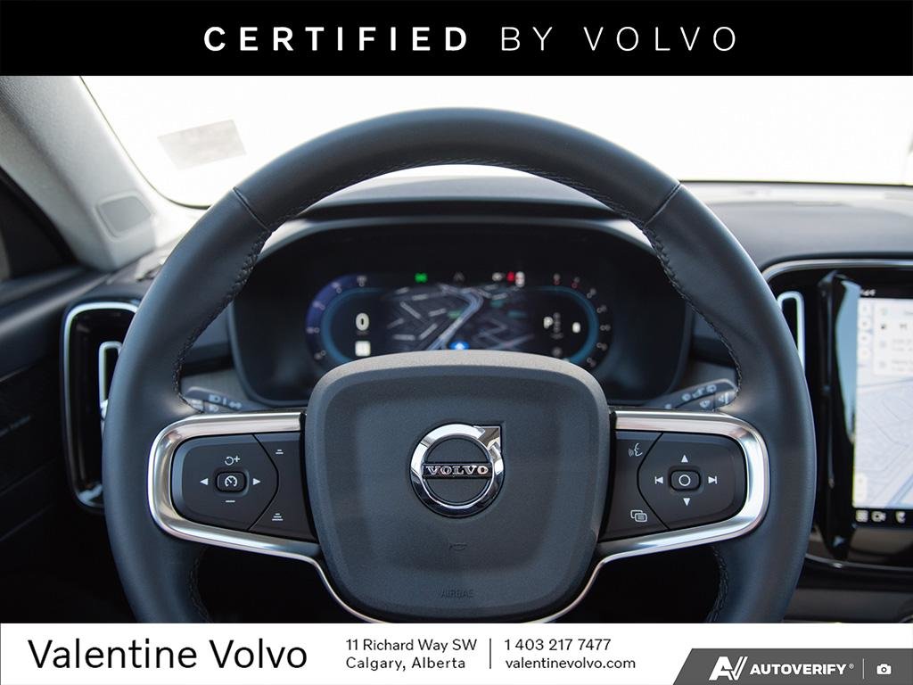 2023 Volvo XC40 Ultimate Dark Theme-13