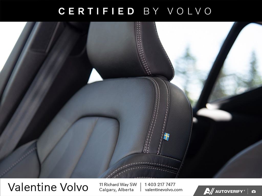 2023 Volvo XC40 Ultimate Dark Theme-24