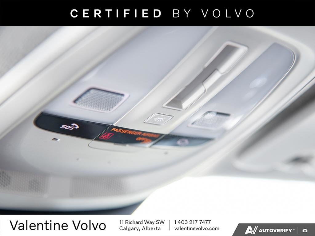 2023 Volvo XC40 Ultimate Dark Theme-18