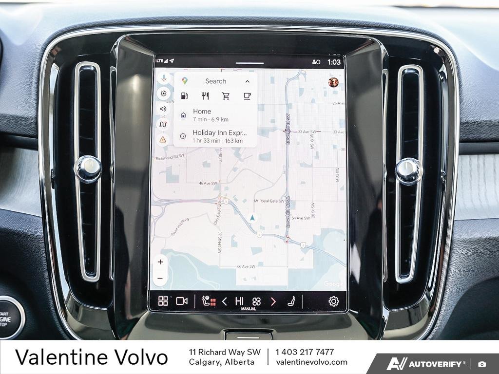 2024 Volvo XC40 Plus Dark Theme-21