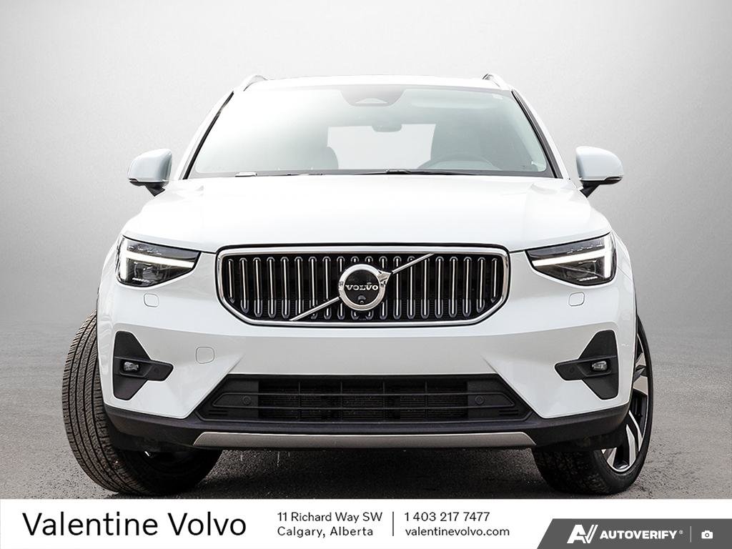 2024 Volvo XC40 Ultimate Bright Theme-1
