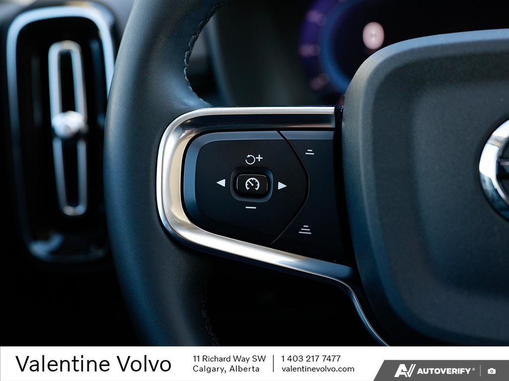 2024 Volvo XC40 Ultimate Bright Theme-12