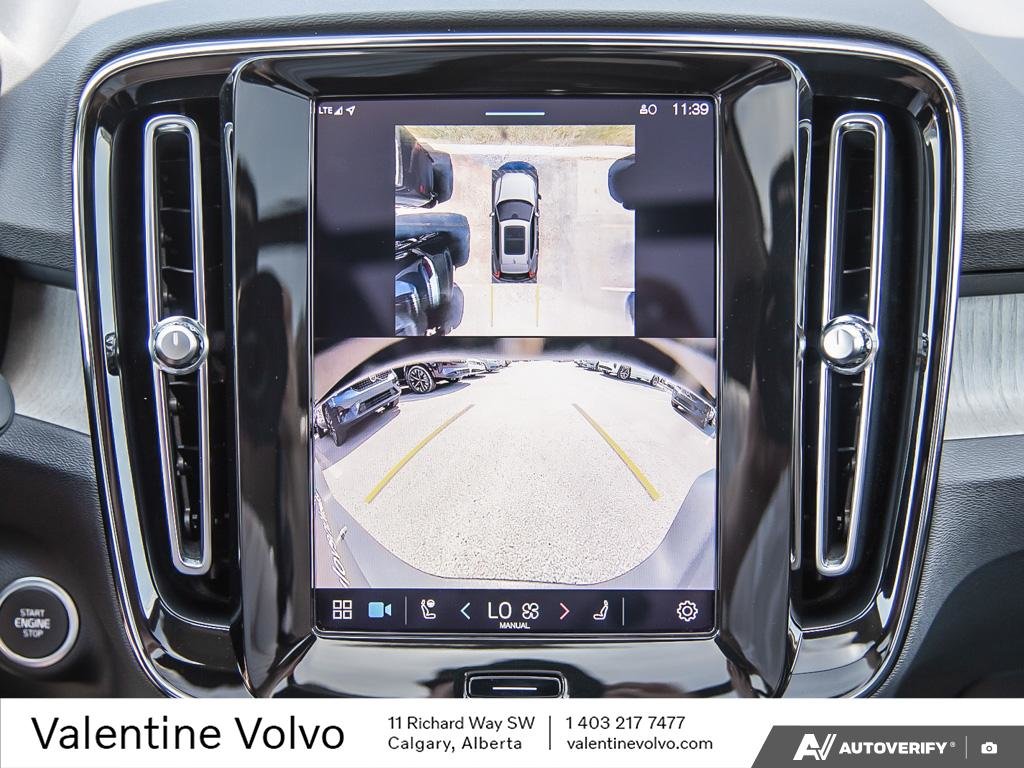 2024 Volvo XC40 Ultimate Dark Theme-24
