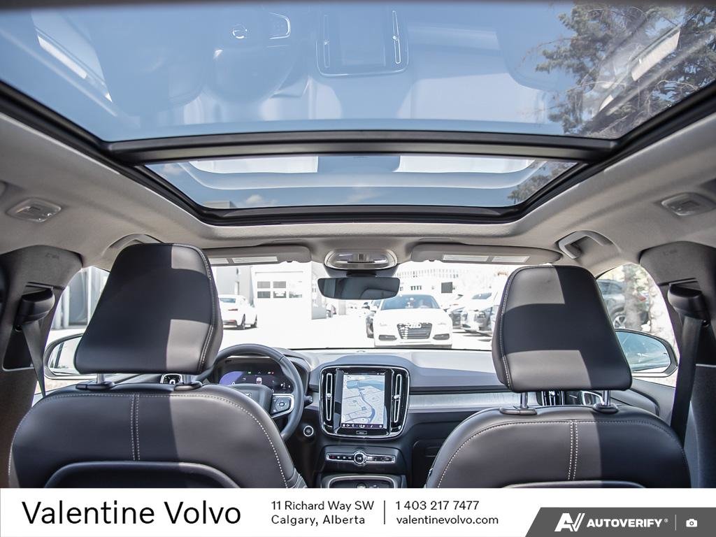 2024 Volvo XC40 Ultimate Dark Theme-23