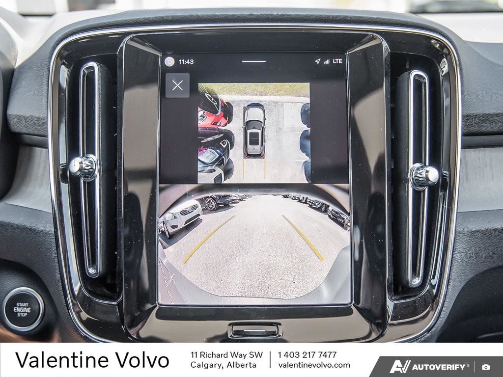 2024 Volvo XC40 Plus Bright Theme-25