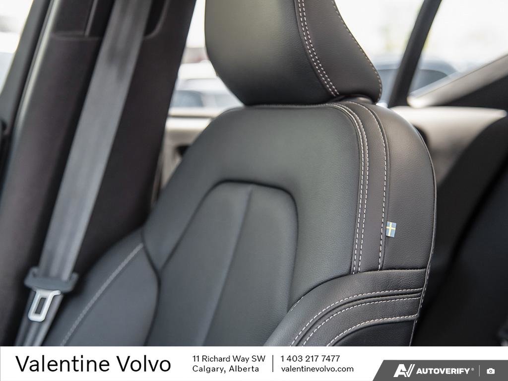 2024 Volvo XC40 Plus Bright Theme-21
