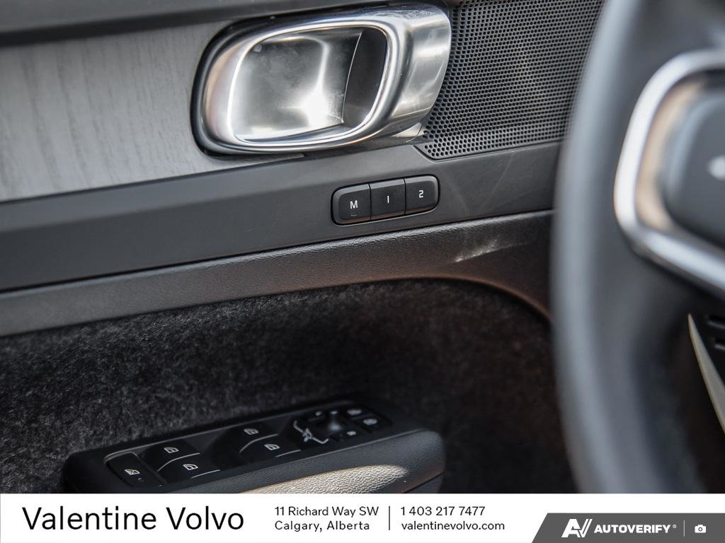 2024 Volvo XC40 Plus Bright Theme-15